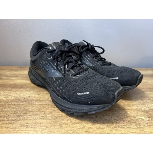 Men's Brooks Ghost 13 Sneaker Shoes Size 12 Wide (2E) 1103482E072 Color Black - Picture 1 of 10